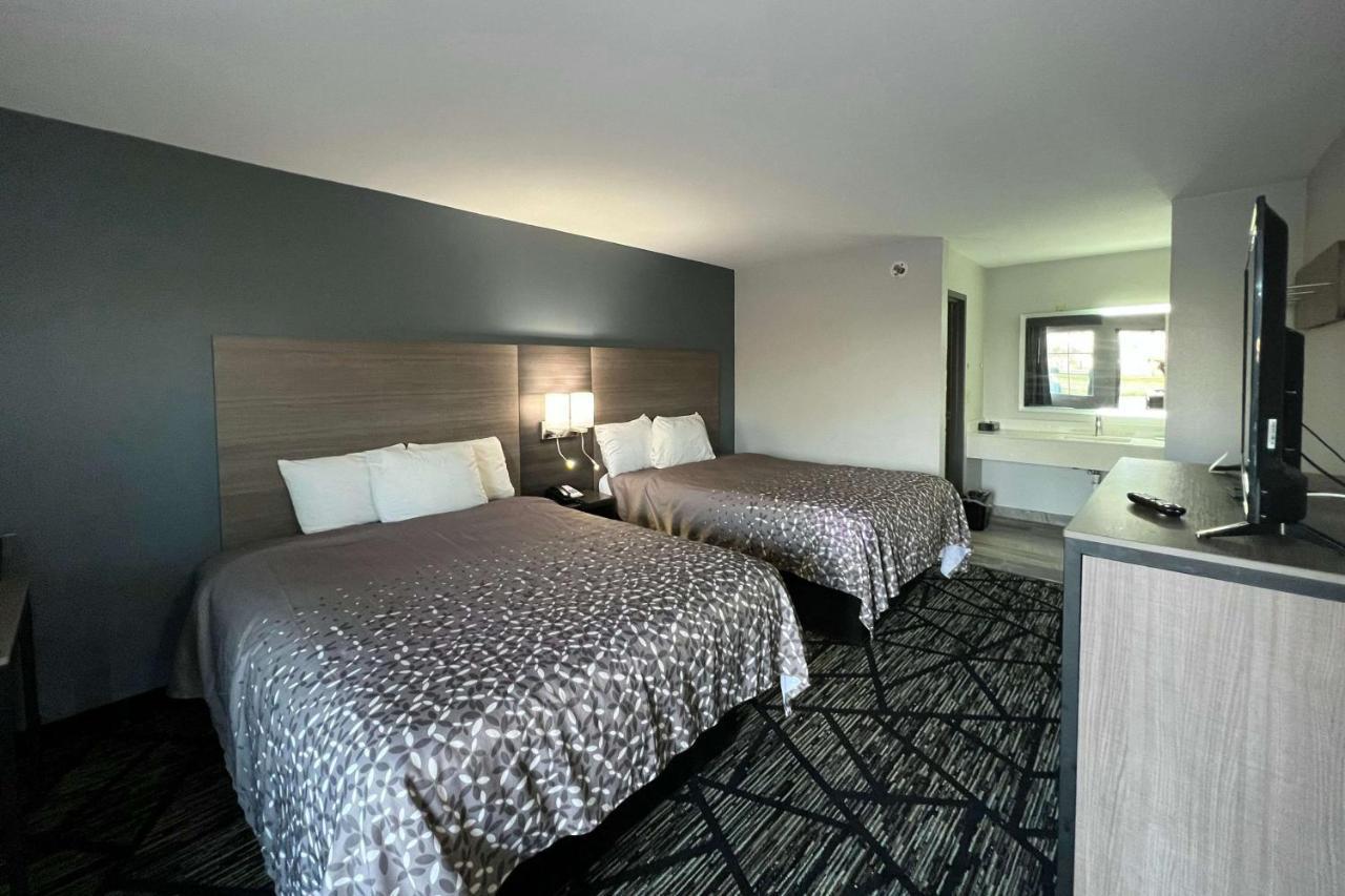 Super 8 By Wyndham Sulphur South Εξωτερικό φωτογραφία